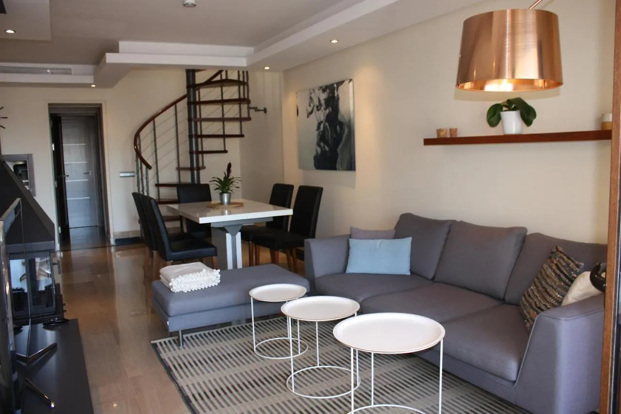 Apartament 116 - Penthouse With Private Pool Near Beach Estepona
